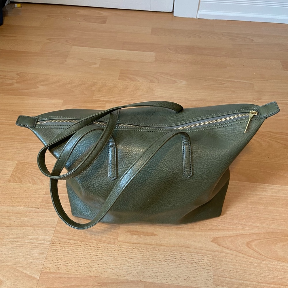 Matt and nat tote